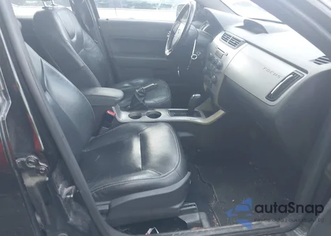 2008 Ford Focus Se/Ses from USA, damaged, VIN 1FAHP35N88W102634